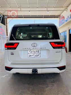 تويوتا لاندكروزر